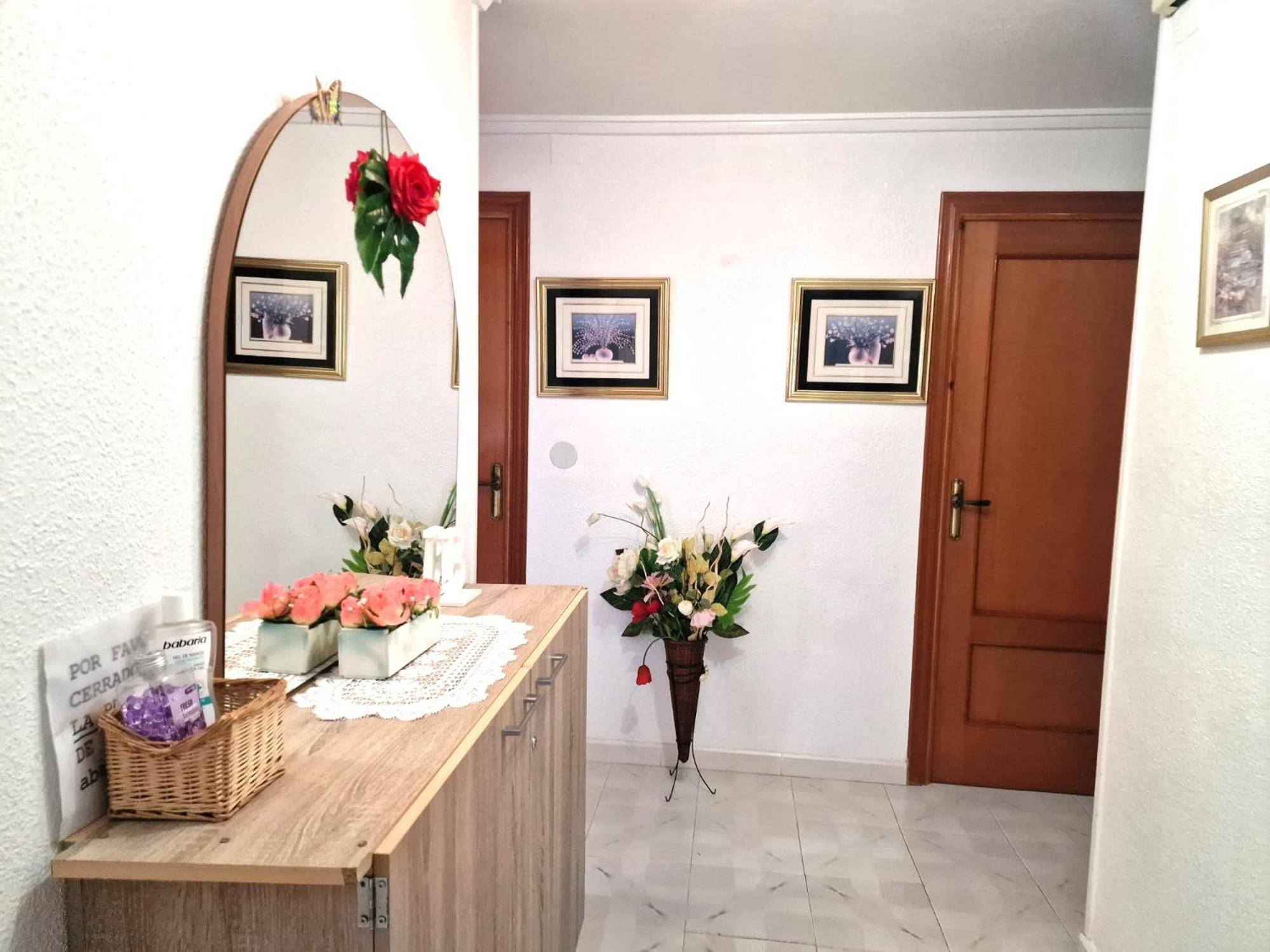Apartamento Berry Playa Naufragos Torrevieja Exterior photo