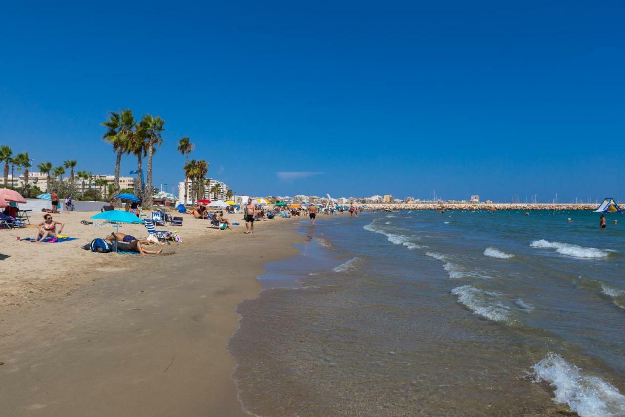 Apartamento Berry Playa Naufragos Torrevieja Exterior photo